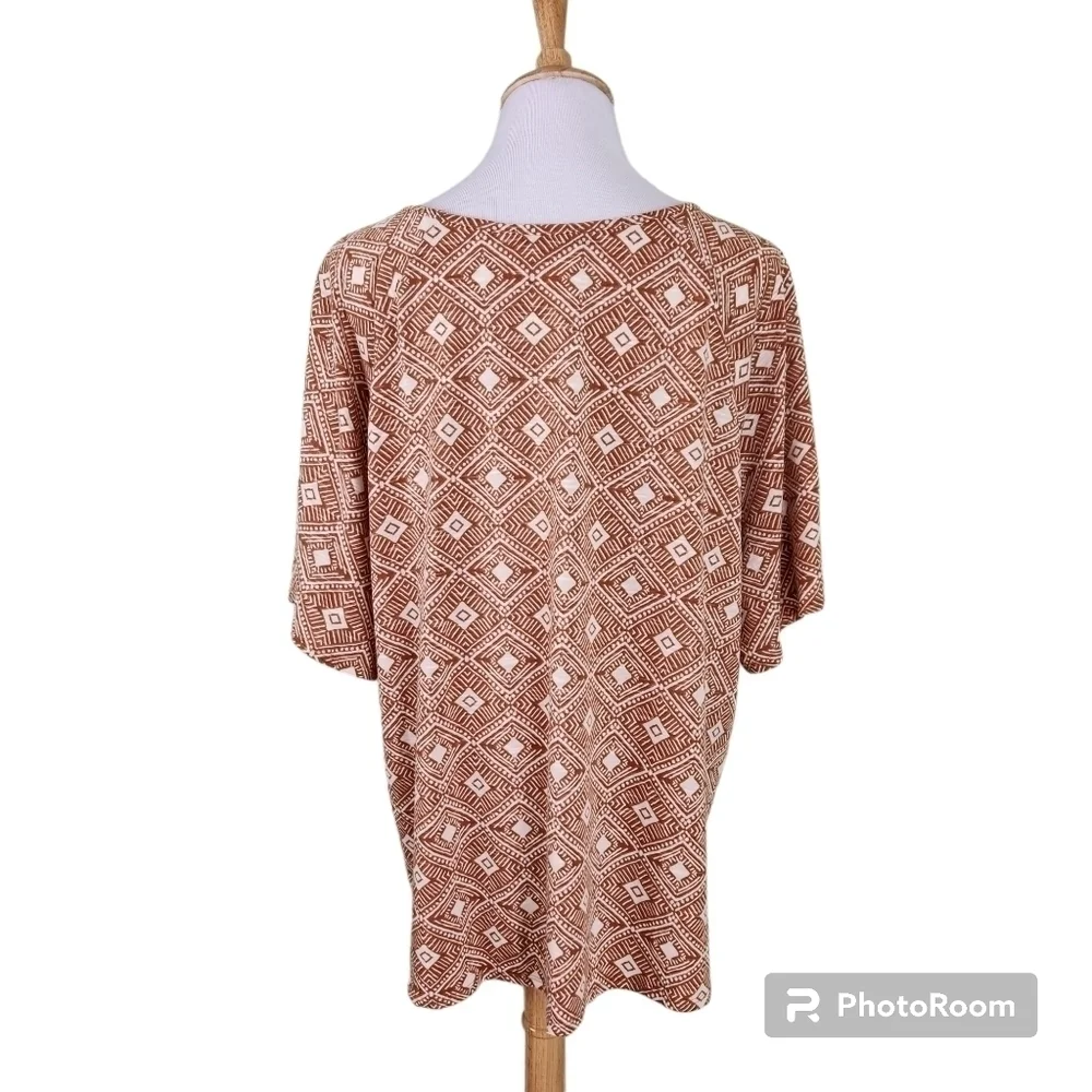 All In Love Plus Size Top - Picture 2 of 7